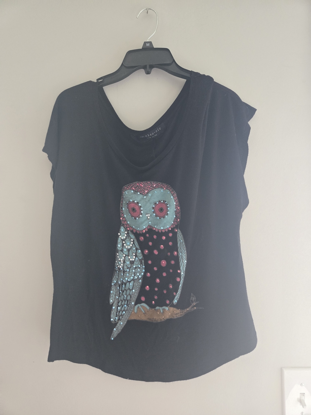 The Clas-sic Black Short-Sleeve Owl Graphic Tee Medium